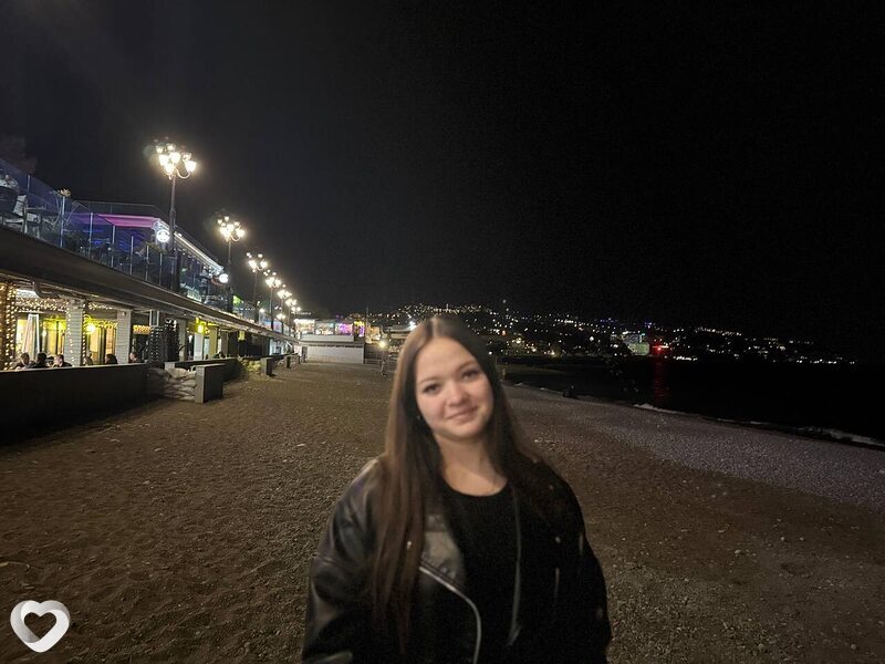Даша, 19, Севастополе — анкета №3704479