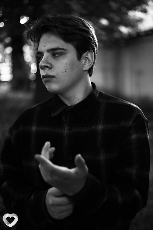 Владислав, 21, Березниках — анкета №3704370