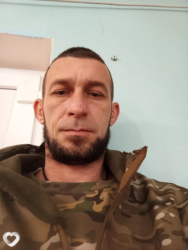 Юрий, 41, Луганске — анкета №3704228