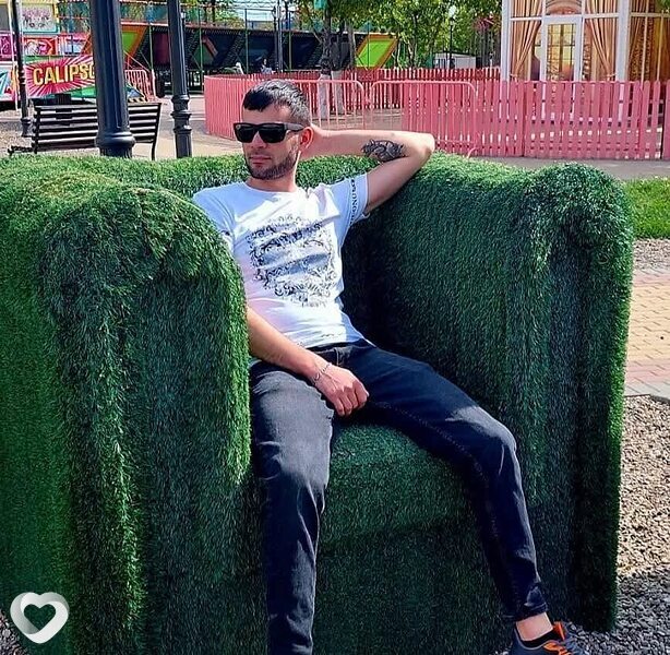 Alex, Теленешты