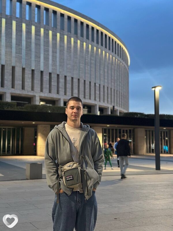 Александр, 23, Адлер — анкета №3704637