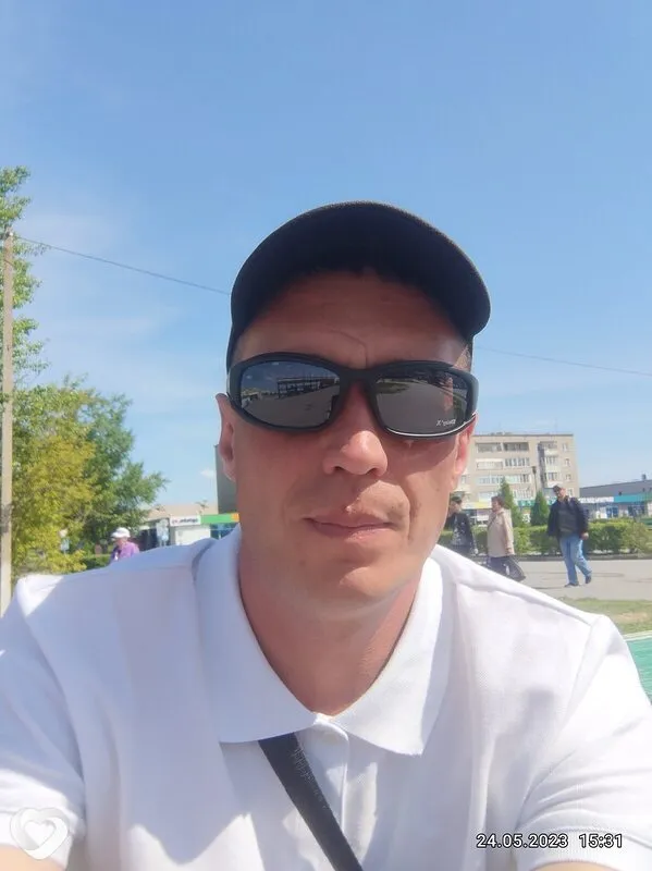 Павел, 39, Бийске — анкета №3705520