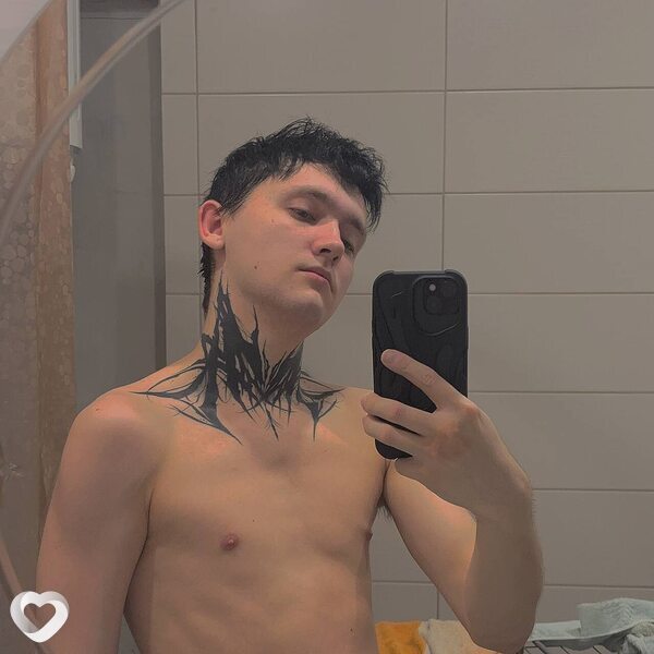 Максим, 21, Санкт-Петербурге — анкета №3705112