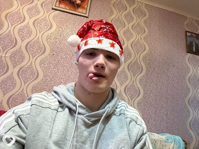 Назар, 19, Лесосибирске — анкета №3704953