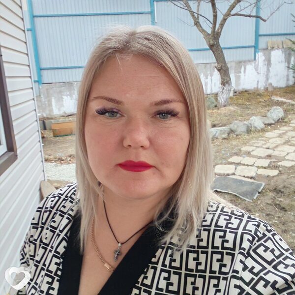 Виктория, 41, Артеме — анкета №3705046