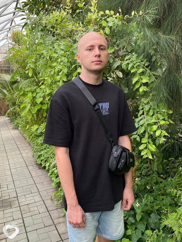 Александр, 27, Омске — анкета №3705172