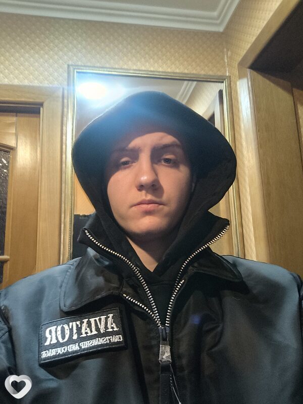 Илья, 18, Лыткарине — анкета №3705307