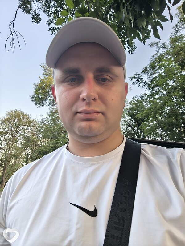Алексей, 29, Торезе — анкета №3706068