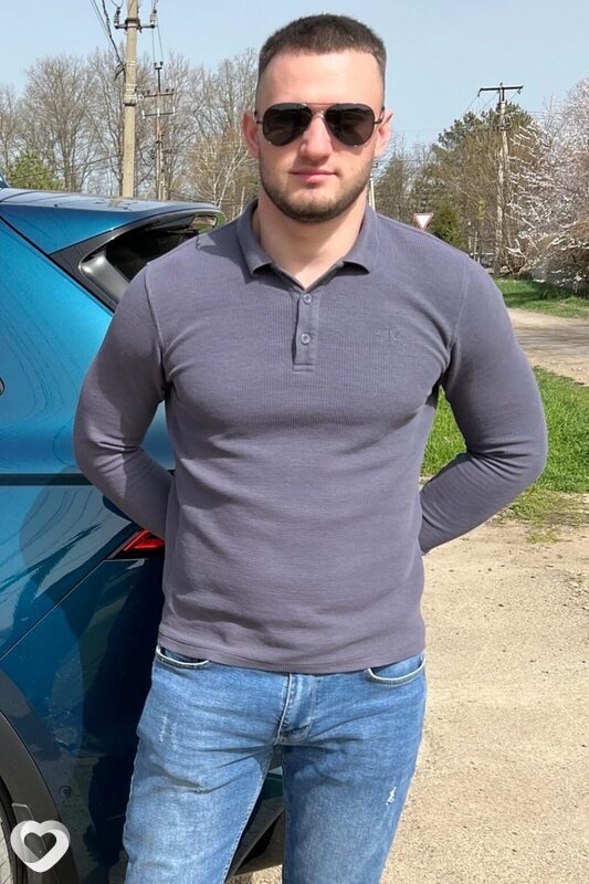 Артем, 29, Краснодаре — анкета №3706294