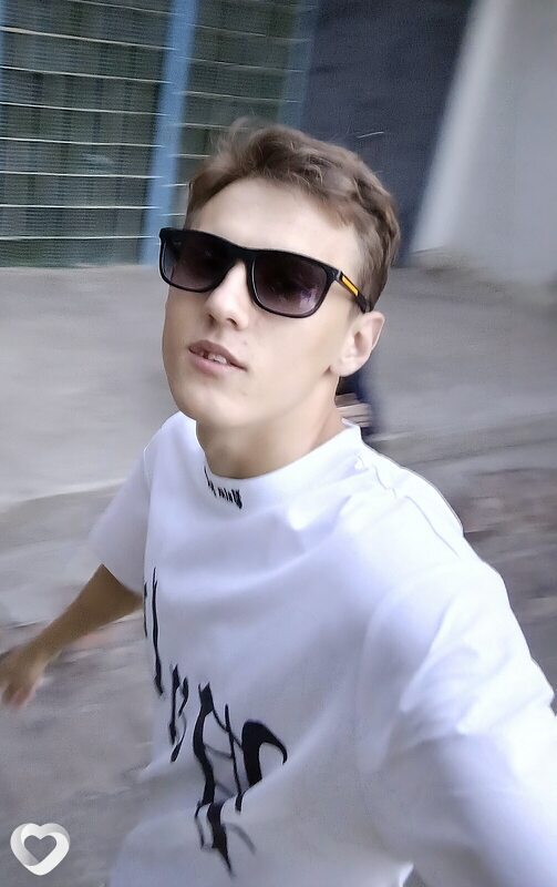 Руслан, 19, Липецке — анкета №3706321