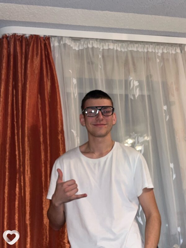 Кирилл, 22, Минске — анкета №3706365