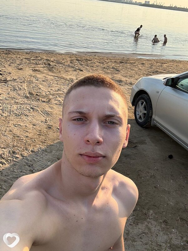 Ярослав, 18, Благовещенске — анкета №3706766