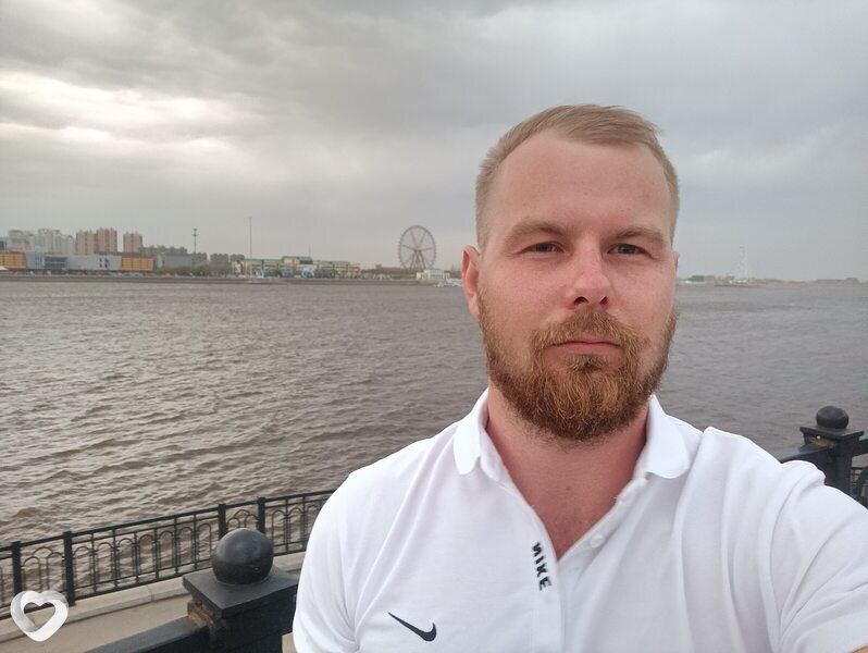 Толя, 26, Белореченске — анкета №3707313