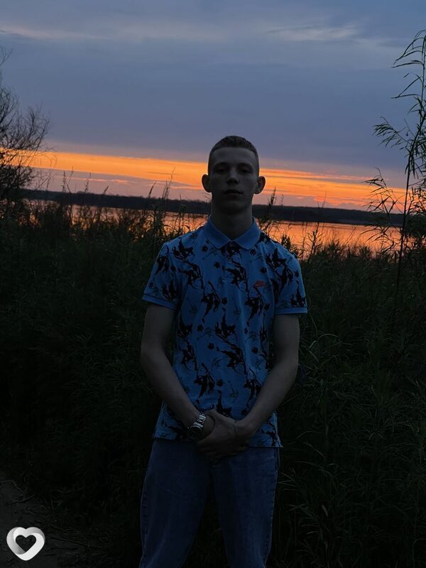 Сергей, 21, Хабаровске — анкета №3707917