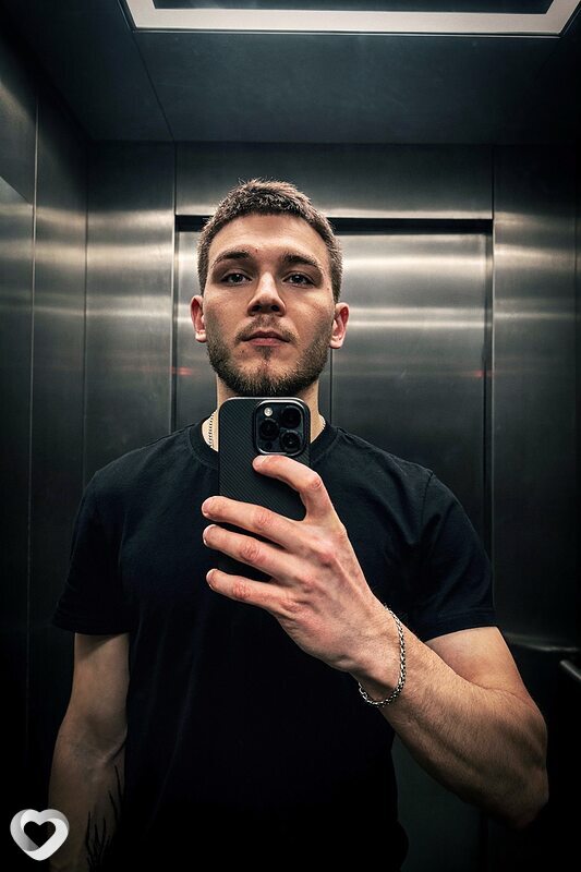 Александр, 27, Москве — анкета №3708402