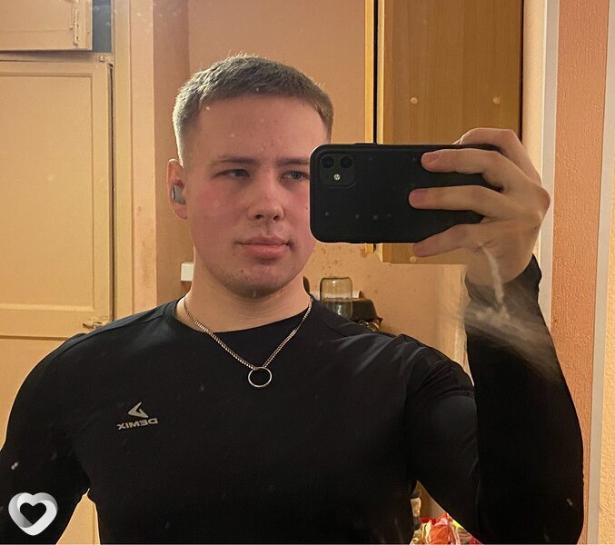 Дмитрий, 19, Северодвинске — анкета №3708883