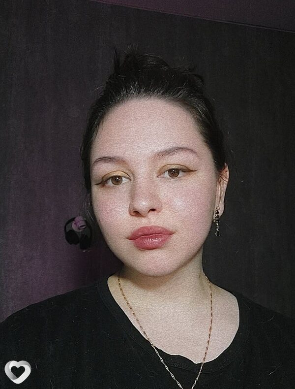 Лиза, 21, Санкт-Петербурге — анкета №3709211