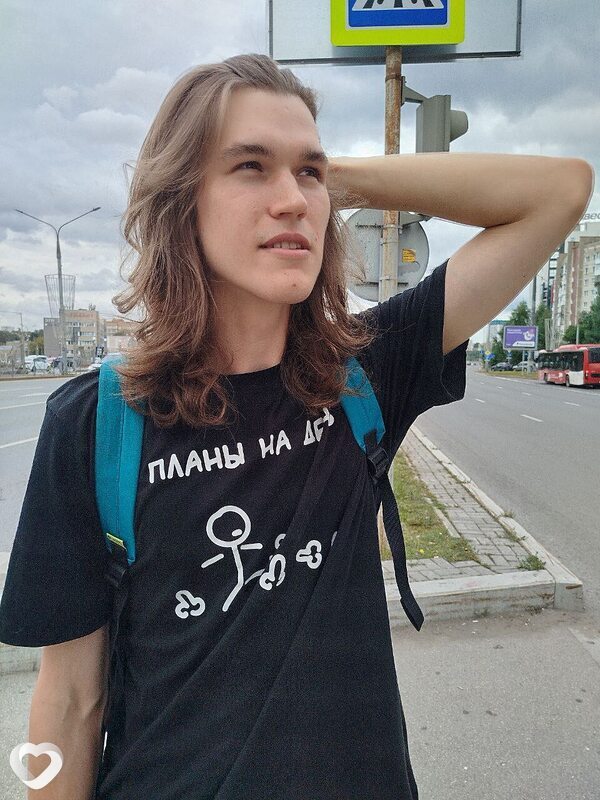 Паша, 21, Екатеринбурге — анкета №3710061