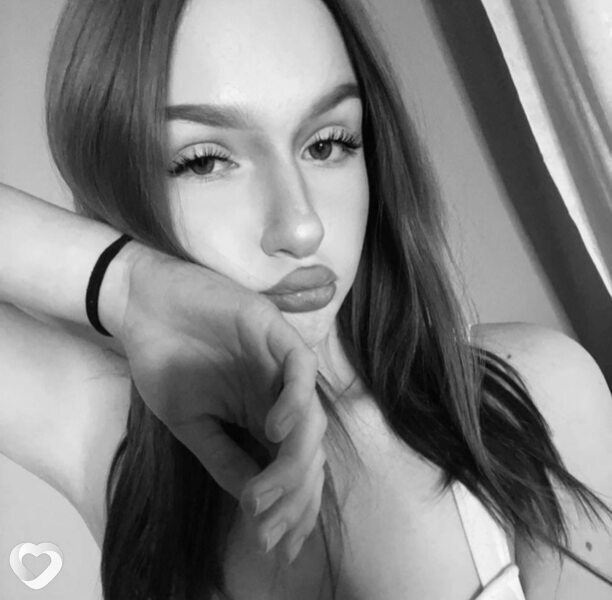 Катя, 19, Уфе — анкета №3710557