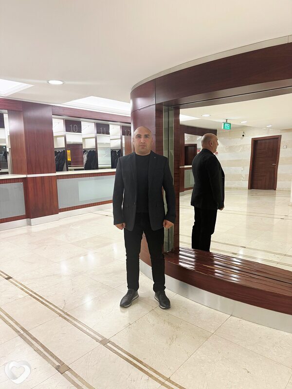 Azik, Баку