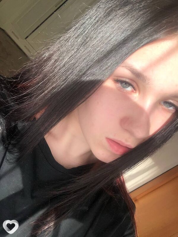 Арина, 19, Москве — анкета №3711023