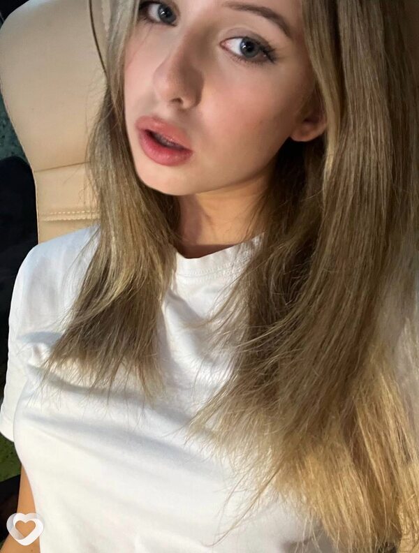 Алина, 23, Москве — анкета №3712272