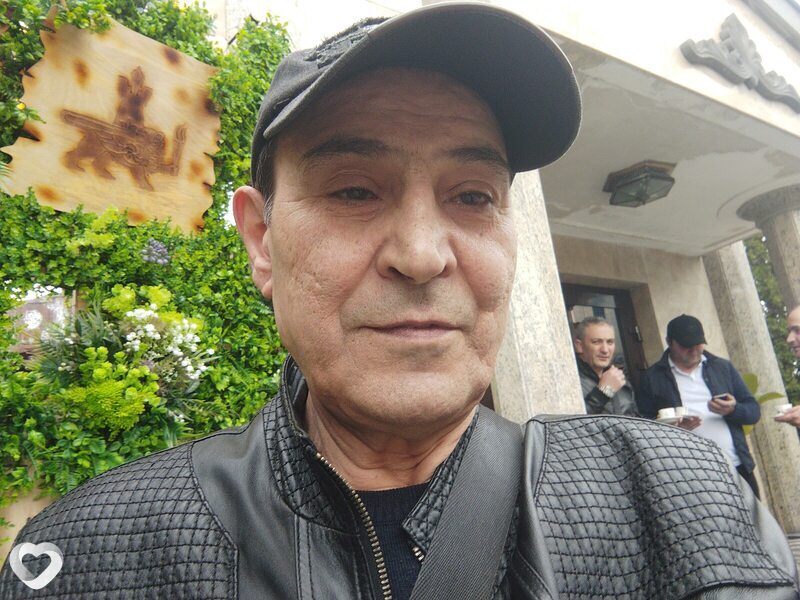 Геворг, 70, Краснодаре — анкета №3711386