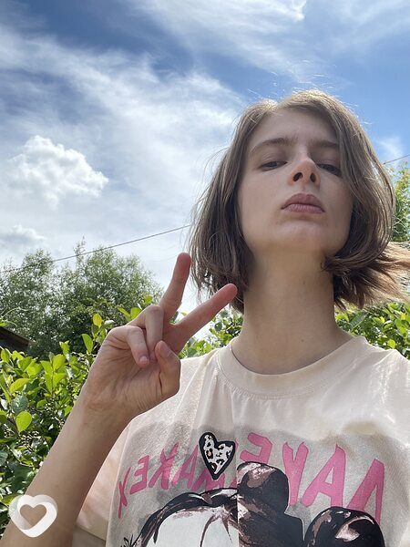 Аня, 23, Владимире — анкета №3711694