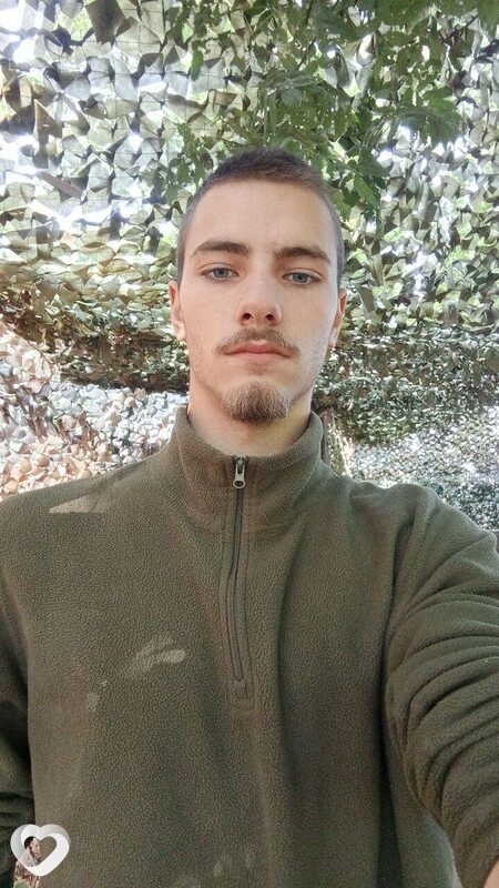 Виктор, 21, Солнечногорске — анкета №3712216