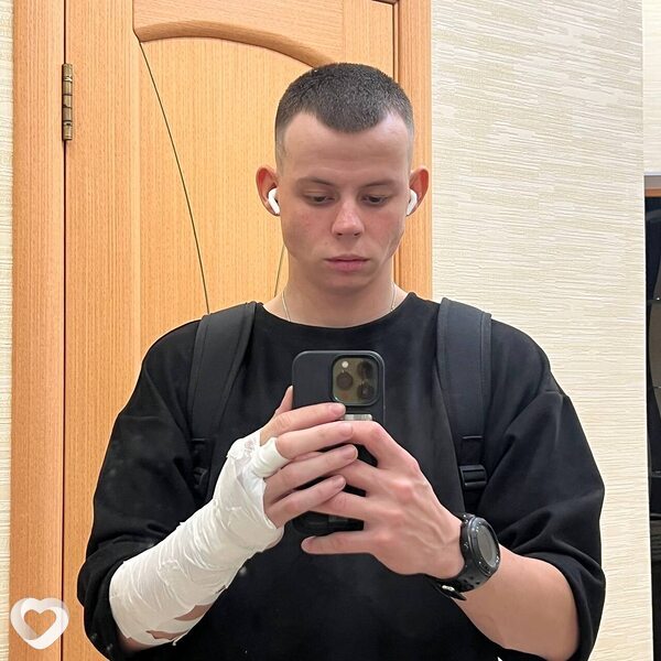 Роман, 22, Симферополе — анкета №3711837