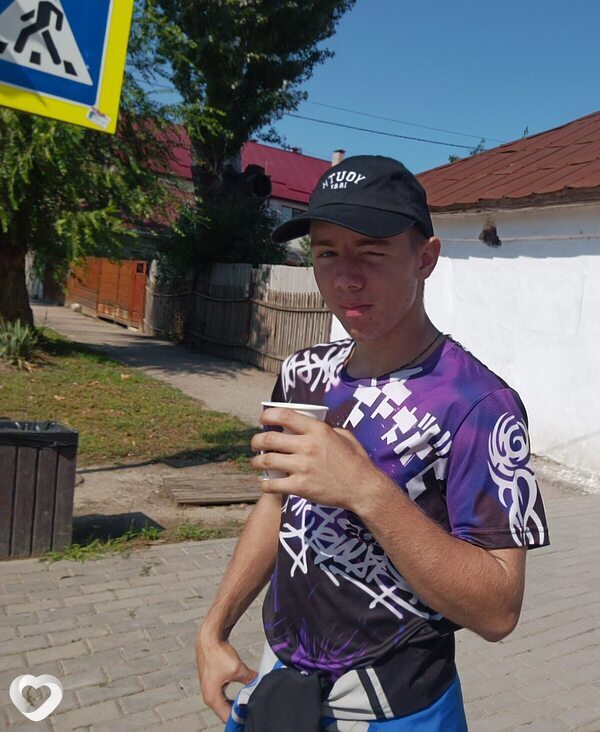 Стас, 20, Джанкое — анкета №3711795