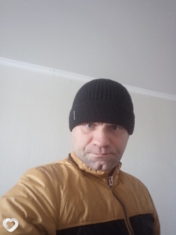 Kirill, 39, Энгельсе — анкета №3711893