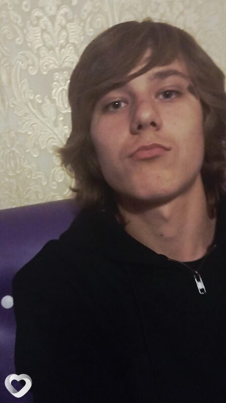 Денис, 18, Киеве — анкета №3712029