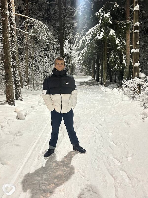 Денис, 22, Санкт-Петербурге — анкета №3711999