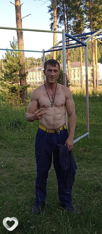 Дмитрий, 36, Ханты-Мансийске — анкета №3712712