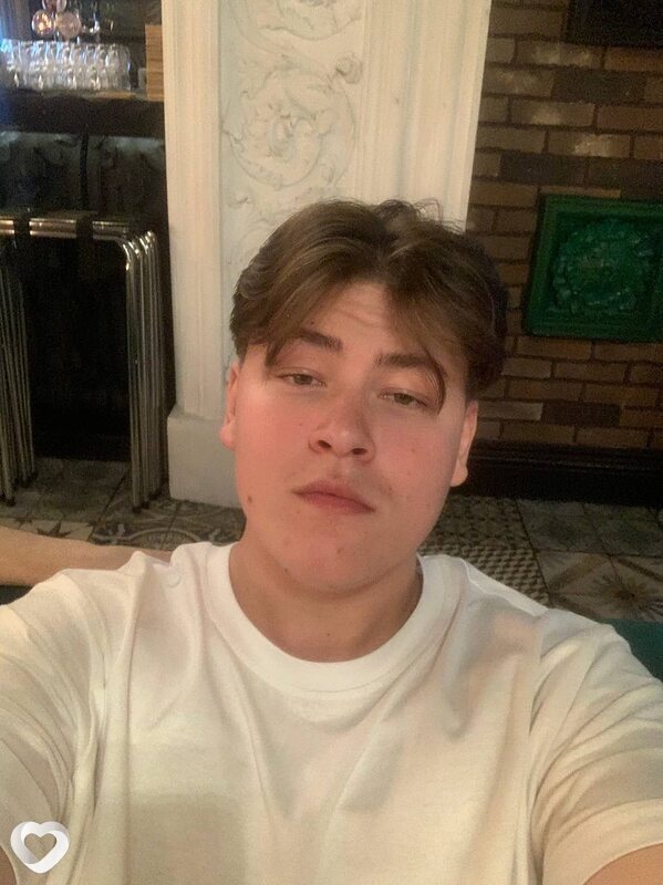 Глеб, 18, Санкт-Петербурге — анкета №3712781