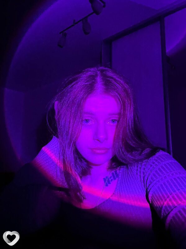 Юля, 21, Кемерове — анкета №3712850