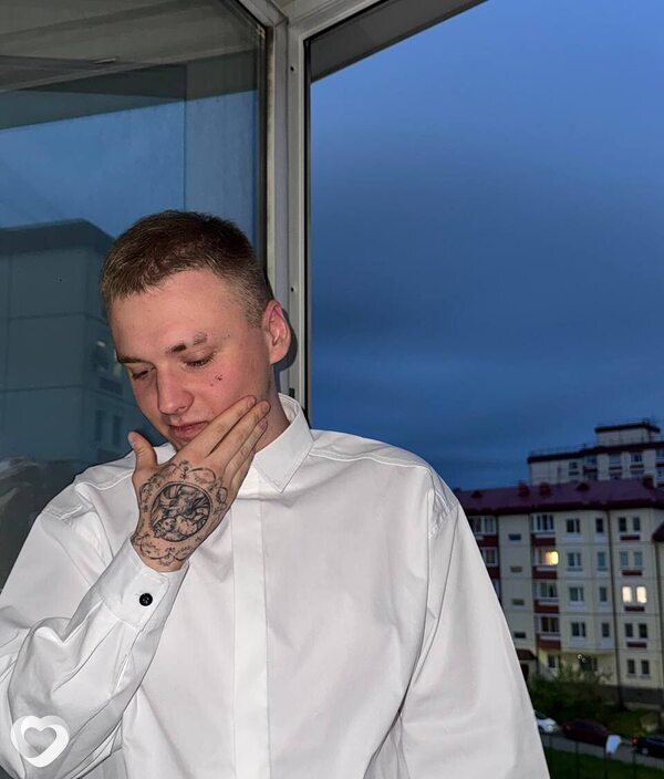 Арсений, 22, Петрозаводске — анкета №3712913