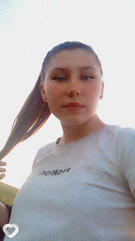 Ульяна, 25, Иркутске — анкета №3712920