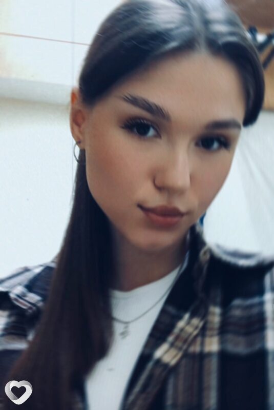 Элина, 22, Новосибирске — анкета №3713053