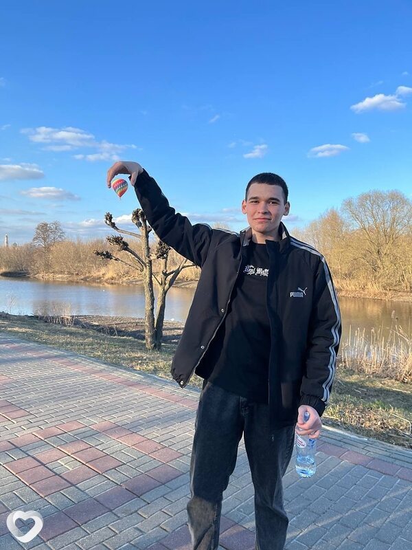 Максим, 23, Волгограде — анкета №3713057