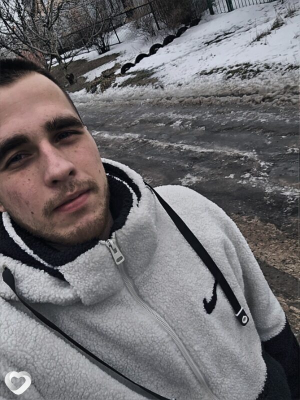 Александр, 22, Мариуполе — анкета №3713586