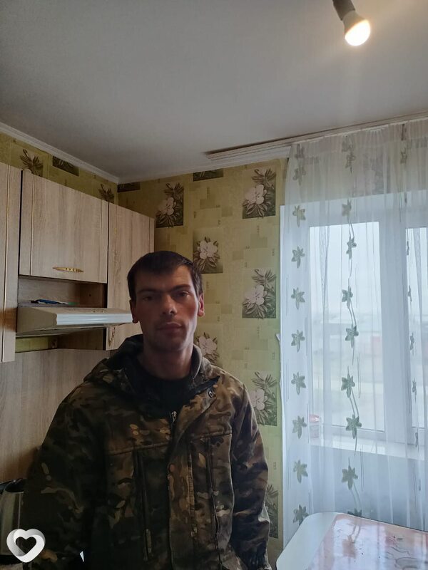 Артем, 30, Макинске — анкета №3713597