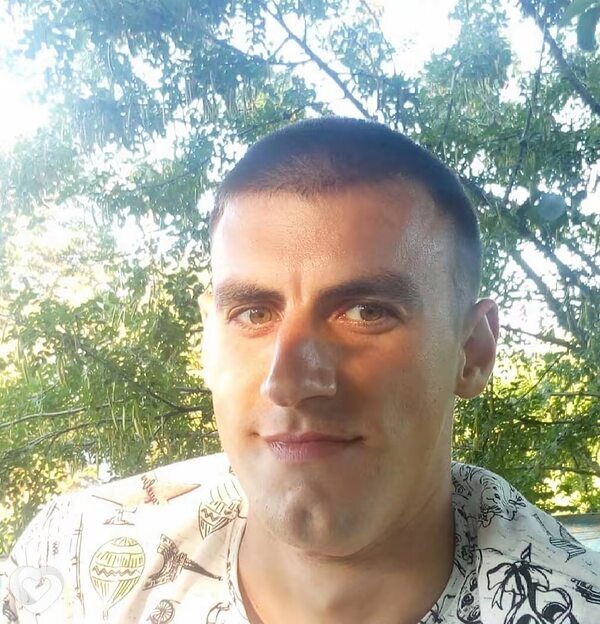 Влад, 26, Черкассах — анкета №3714062