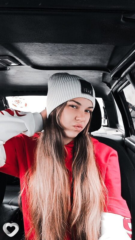 Катя, 20, Киеве — анкета №3714719