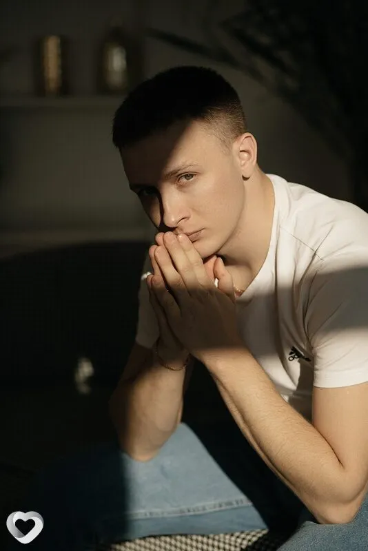 Евгений, 28, Барнауле — анкета №3714963