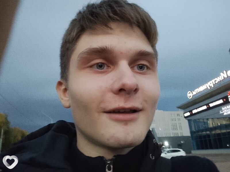 Влад, 18, Кемерове — анкета №3715238