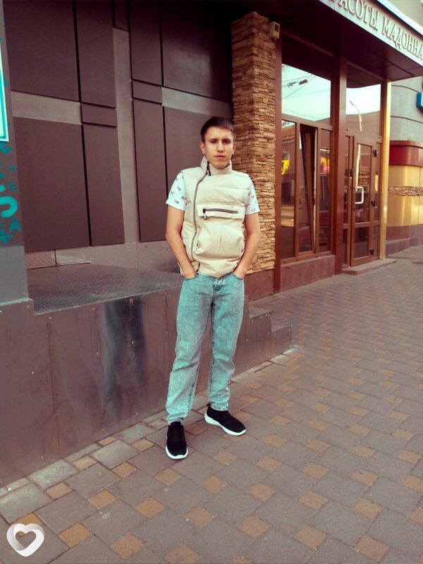 Вадим, 23, Ростове-на-Дону — анкета №3715675