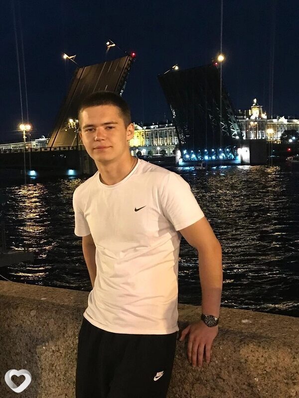 Слава, 21, Красноярске — анкета №3716035
