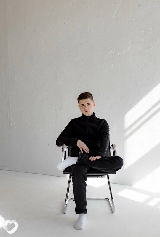 Александр, 20, Перми — анкета №3716162